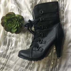 Jollene faux fur Cuffed Lace-Up heeled Boots